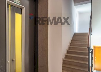Scale - Attico via Cesare Battisti
 
11, San Donato Milanese - foto 38