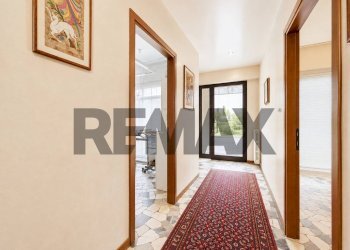 Hall / corridoio - Ufficio via Barbariga
60, Stra - foto 2