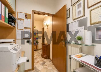 Lavanderia - Ufficio via Barbariga
60, Stra - foto 6