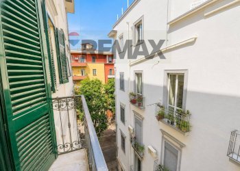 Balcone - Trilocale Via Gian Lorenzo Bernini
 
58, Napoli - foto 1