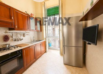 Cucina - Trilocale Via Gian Lorenzo Bernini
 
58, Napoli - foto 4