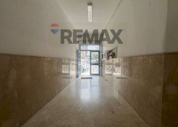 Ricezione / Lobby - Office via Alessandro Manzoni
 
229, San Giorgio a Cremano - photo 4
