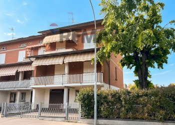 Edificio all\'aperto - Terraced Villa VIA PUSKIN
 
4, Cavriago - photo 2