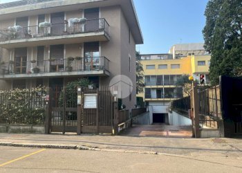 Box Via Passo di Fargorida, Milano (neighborhood San Siro) - photo 4
