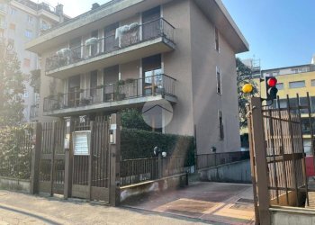 Box Via Passo di Fargorida, Milano (neighborhood San Siro) - photo 21