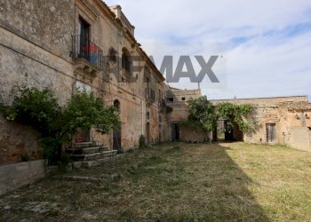 Edificio all\'aperto - Rustico C.da Cavalusi, Ragusa - foto 5