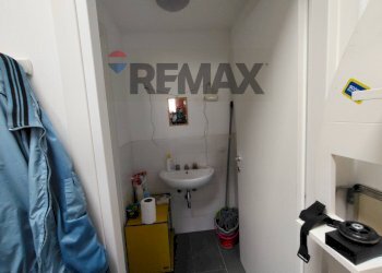 Bagno - Commercial Activity Via Carducci
 
196, Ragusa - photo 11