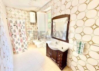 Bagno - Villa Via Federico II
 
9, Terrasini - photo 22
