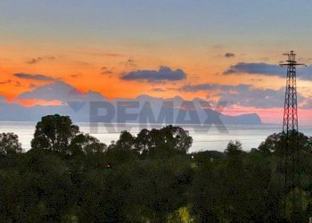 Vista delle montagne - Villa Via Federico II
 
9, Terrasini - photo 31