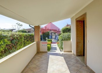 Foto 11 - Semi-detached house Via Formia
 
1, Ardea - photo 11