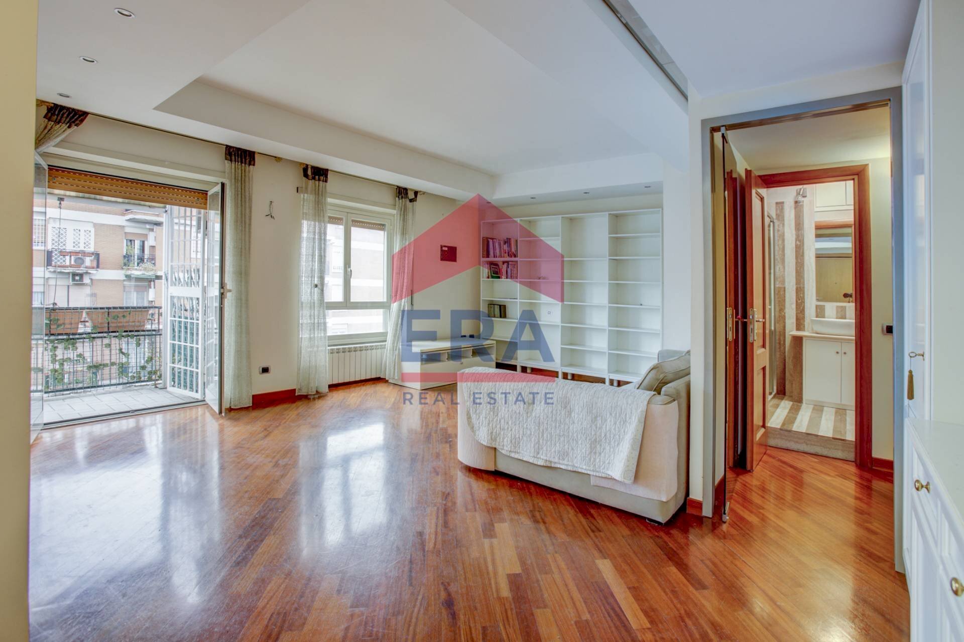 Salone - Three-room apartment Via Quirino Majorana
140, Roma - photo 2