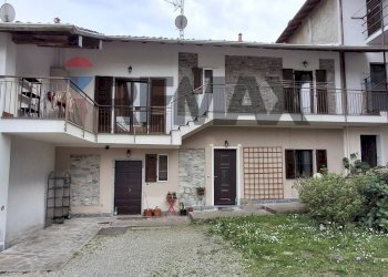 Casa all\'aperto - Casa semi indipendente via Glisente
31, Dormelletto - foto 2