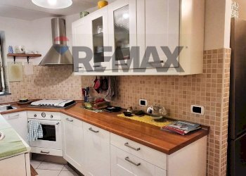 Cucina - Casa semi indipendente via Glisente
31, Dormelletto - foto 9