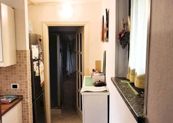Hall / corridoio - Casa semi indipendente via Glisente
31, Dormelletto - foto 12