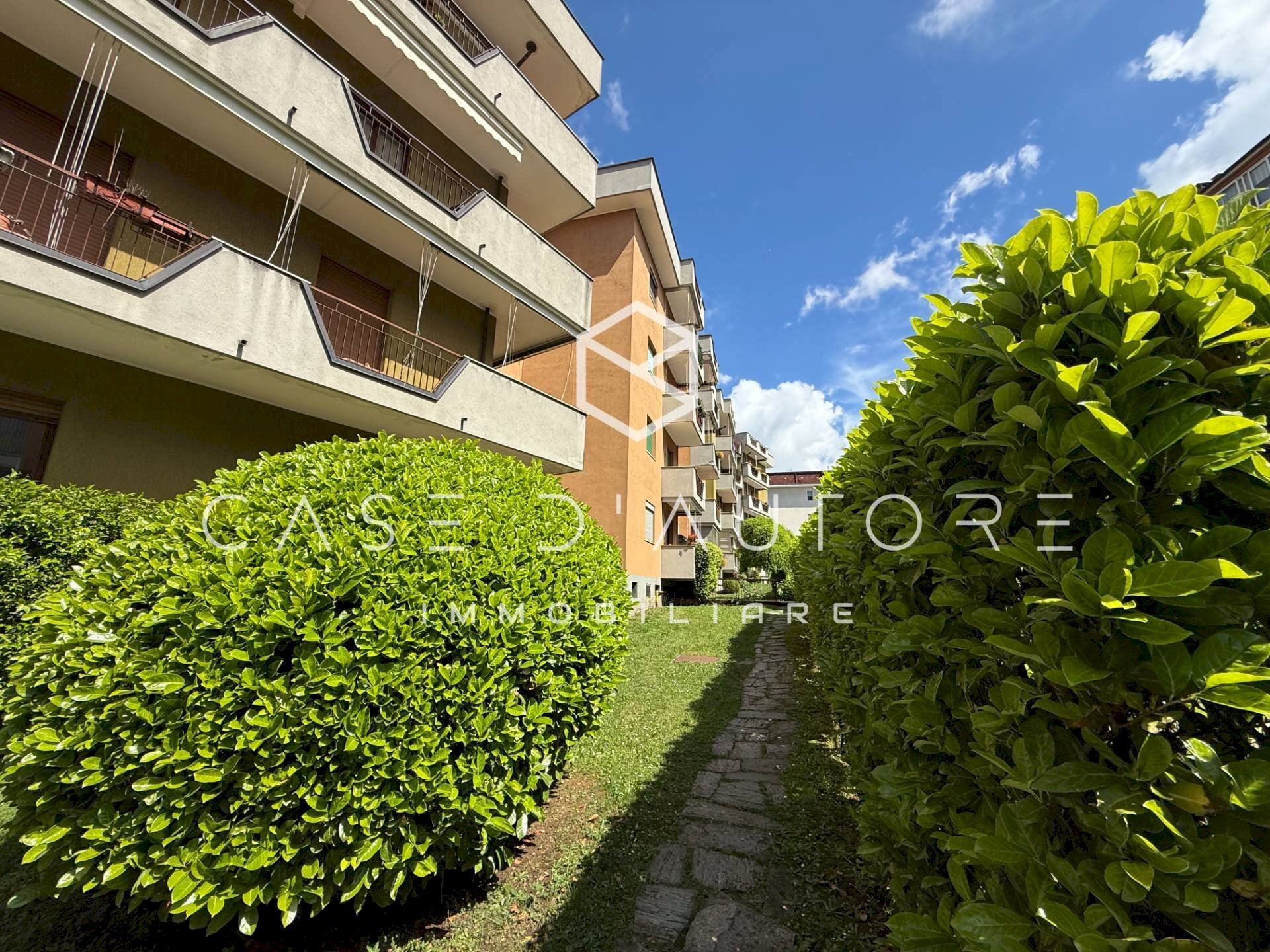 Foto 1 - Appartamento VIA DELLA CARNAGA
 
18, Varese - foto 1