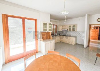 Sala da pranzo - Terraced Villa via Incoronata
 
214, Vasto - photo 18