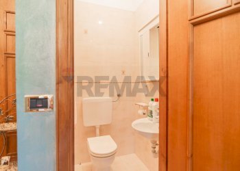 Bagno - Appartamento Via Dello Stadio
 
17, Gissi - foto 16