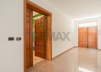Hall / corridoio - Appartamento Via Dello Stadio
 
17, Gissi - foto 24