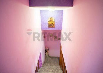 Scale - Semi-detached Villa Via San Rocco
 
13D, Villalfonsina - photo 13
