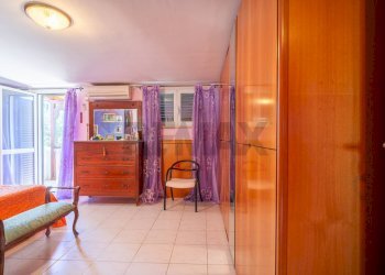 Camera / camera da letto - Semi-detached Villa Via San Rocco
 
13D, Villalfonsina - photo 16