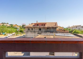Edificio all\'aperto - Semi-detached Villa Via San Rocco
 
13D, Villalfonsina - photo 20