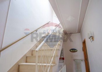 Scale - Casa semi indipendente Montenero di Bisaccia - foto 17