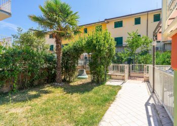 Giardino - Appartamento Via Luca Tarigo, Montenero di Bisaccia - foto 19