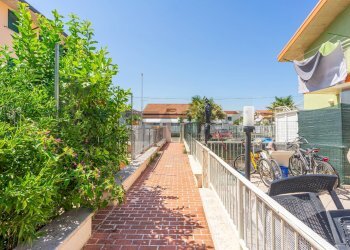 Terrazza - Appartamento Via Luca Tarigo, Montenero di Bisaccia - foto 21