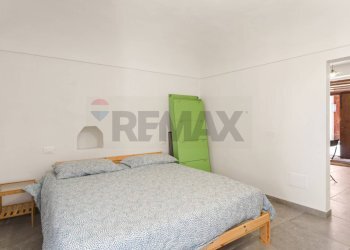 Camera / camera da letto - Two-room apartment Monteodorisio - photo 13