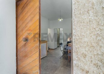 Hall / corridoio - Two-room apartment Monteodorisio - photo 15