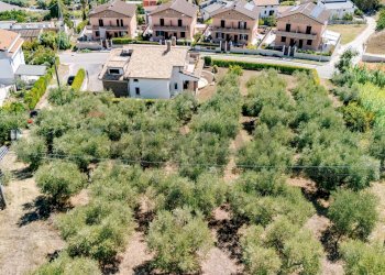 Casa all\'aperto - Terreno edificabile via Istonia
189, Cupello - foto 4