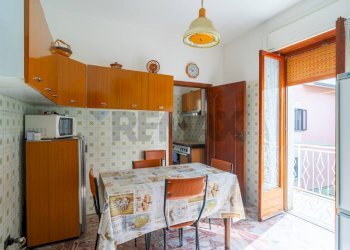 Sala da pranzo - Apartment via Ladispoli
 
4, Cupello - photo 8