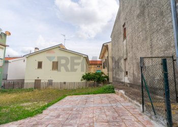 Casa all\'aperto - Apartment via Ladispoli
 
4, Cupello - photo 31