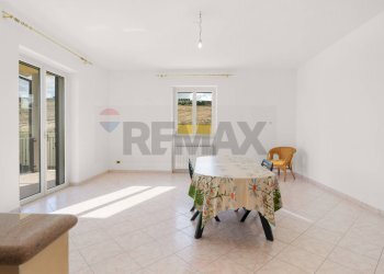Soggiorno - Villa C.da Montebello
 
46, Montenero di Bisaccia - foto 25
