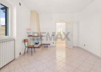 Soggiorno - Villa C.da Montebello
 
46, Montenero di Bisaccia - foto 29