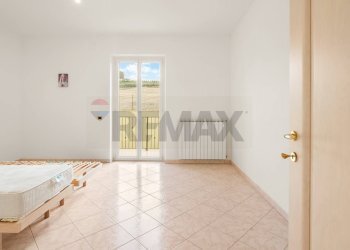 Camera / camera da letto - Villa C.da Montebello
 
46, Montenero di Bisaccia - foto 39
