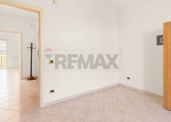 Stanza vuota - Villa C.da Montebello
 
46, Montenero di Bisaccia - foto 46