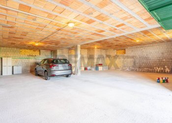 Parcheggio - Villa C.da Montebello
 
46, Montenero di Bisaccia - foto 53