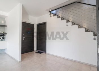 Scale - Villa Via Enrico Mattei, Cupello - photo 12