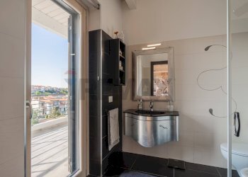 Bagno - Villa Via Enrico Mattei, Cupello - photo 26