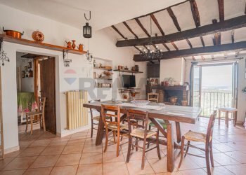 Sala da pranzo - Casa semi indipendente via Vico Laporta
 
snc, Gissi - foto 5