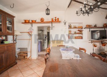 Sala da pranzo - Casa semi indipendente via Vico Laporta
 
snc, Gissi - foto 6
