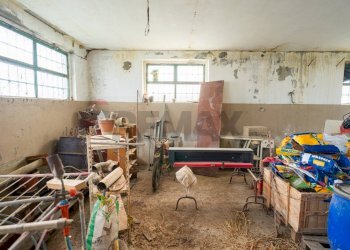 Dispensa di stoccaggio - Casa indipendente via Luigi Rovelli
 
snc, Montenero di Bisaccia - foto 21