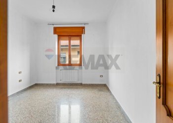 Stanza vuota - Villa via Vittoria Colonna
 
63, Francavilla al Mare - photo 21
