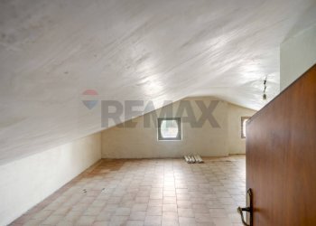 Stanza vuota - Villa via Vittoria Colonna
 
63, Francavilla al Mare - photo 34