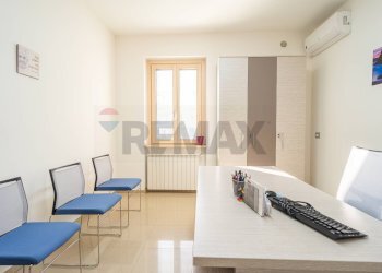 Ufficio - Appartamento Corso G.Garibaldi
10, Vasto - foto 8