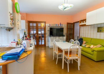 Sala da pranzo - Casa indipendente Casalbordino - foto 16
