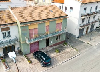 Edificio all\'aperto - Casa indipendente Via Istonia, Cupello - foto 4