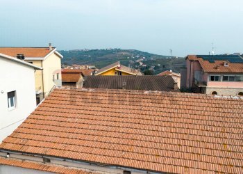 Edificio all\'aperto - Casa indipendente Via Istonia, Cupello - foto 10