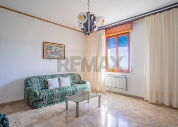 Soggiorno - Casa semi indipendente Montenero di Bisaccia - foto 8